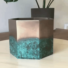 Bronze planter - bronze oxidised plant pot with patina - 3Dprintshed - Wall art & home decor in bronze, copper, iron & stone